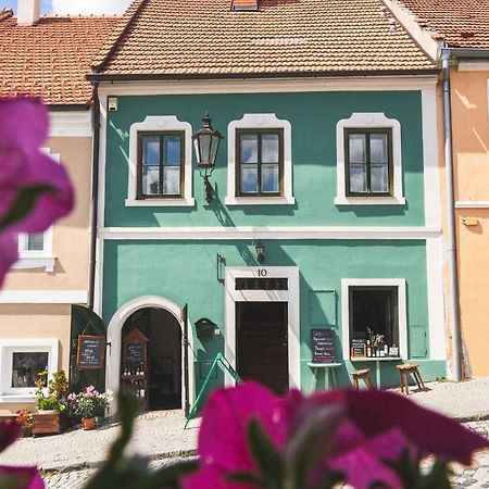 Hotel Olivea penzion&wine Mikulov Esterno foto